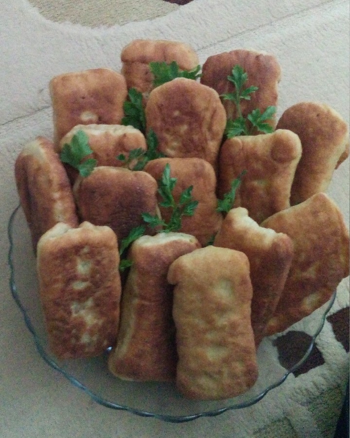 پیراشکی مرغ