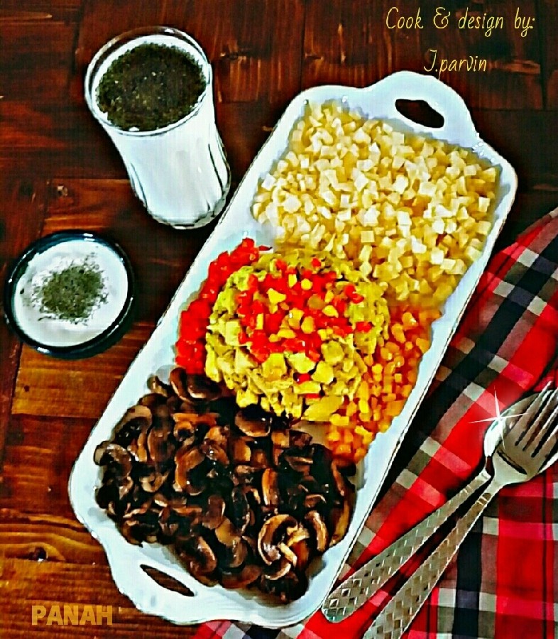 خوراک مرغ و قارچ