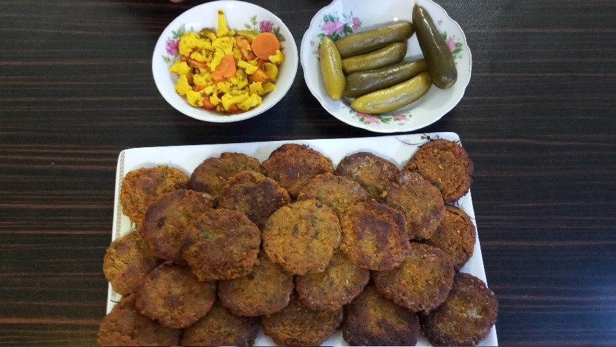 کباب گوشت و سبزیجات
نوش نگاه پرمهرتون