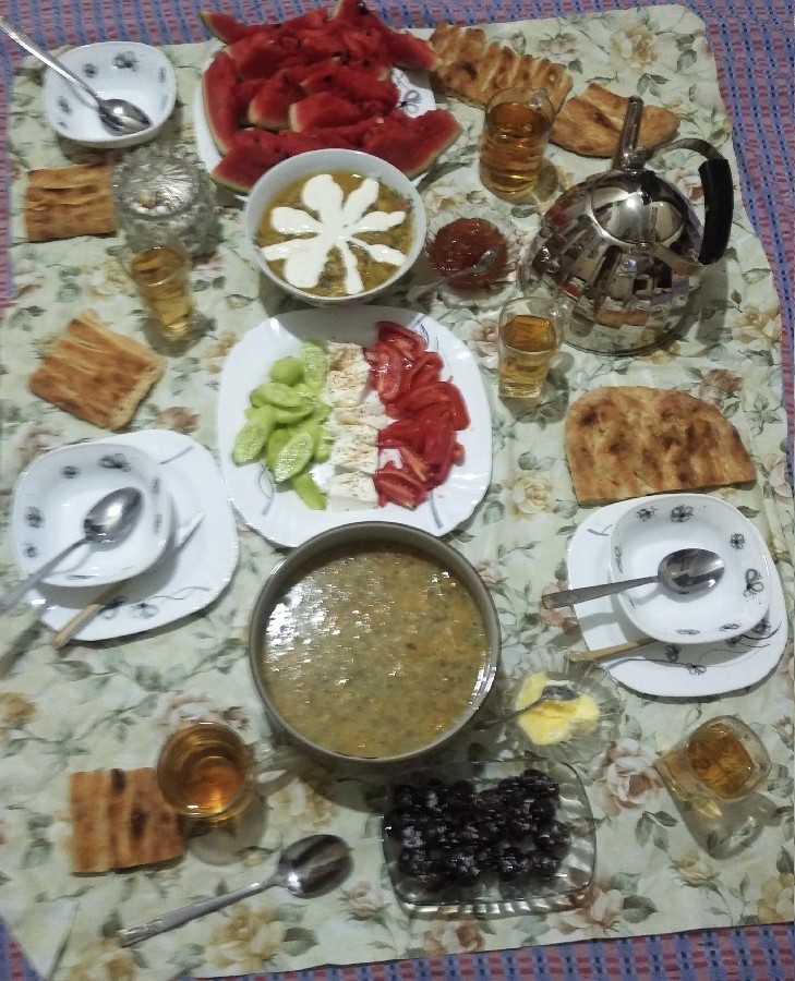 عکس سفره افطار روز شانزده رمضان