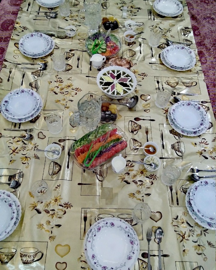 عکس مهمونی افطار