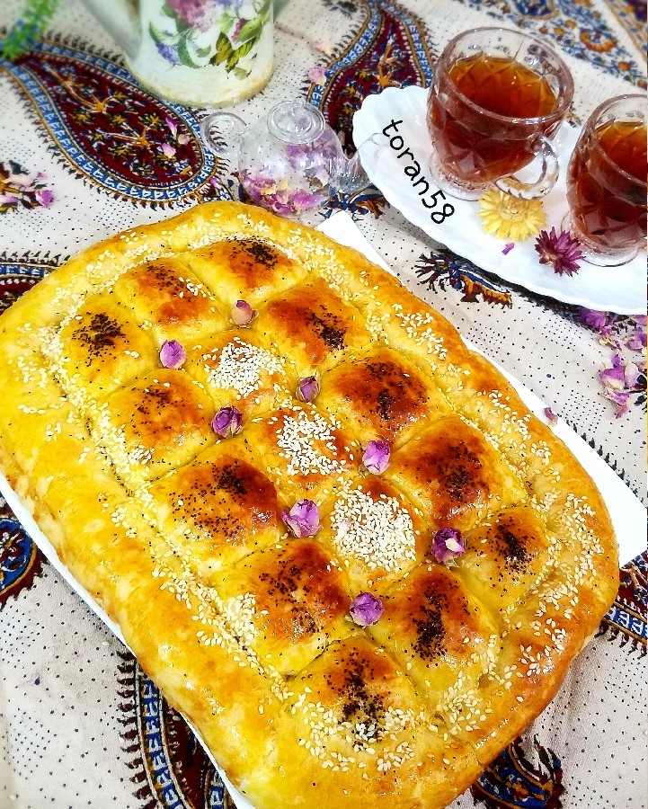 عکس نان‌ پیده ترکی ..نان‌ رمضان...وچای تازه دم.. 