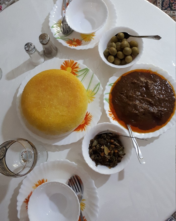 عکس خورشت فسنجون جای تمامی همراهان گرامی سبز