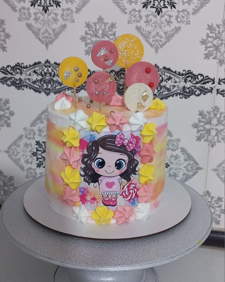 کیک خامه ای برای دختر کوچولو 