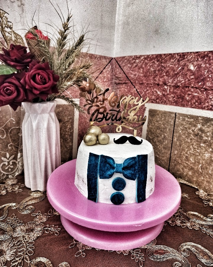 عکس کیک تولدهمسری
چطورشده؟