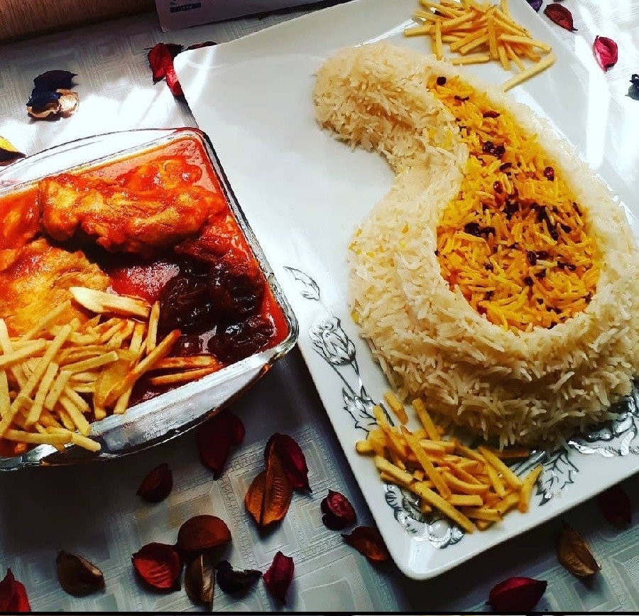 عکس خورشت الو با مرغ