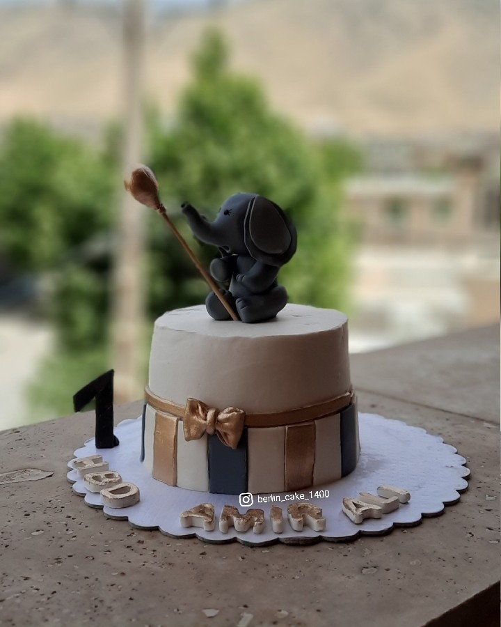 کیک یک سالگی