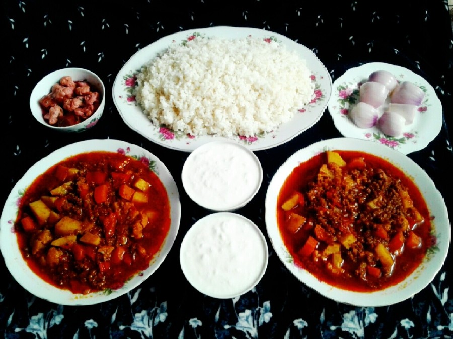 عکس خوراک گوشت وسبزیجات (ورقبزنیدلطفا)