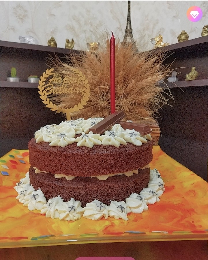 کیک اسفنجی شکلاتی با گاناش 