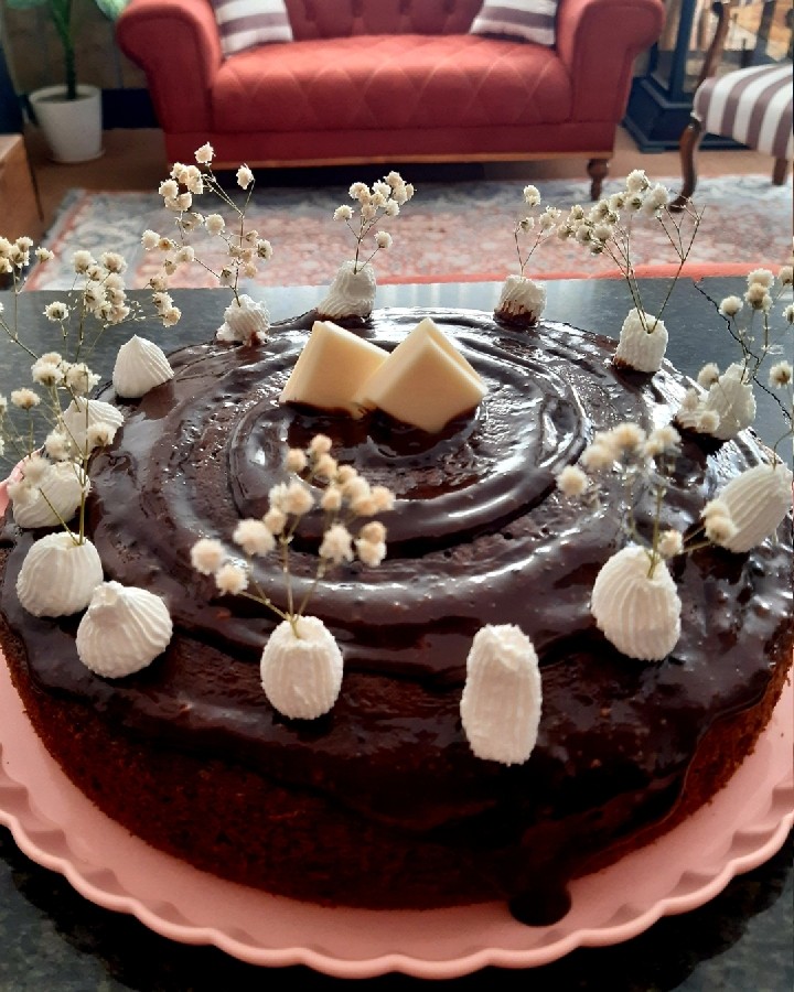 عکس کیک خیس شکلاتی با دستور نیکا جون