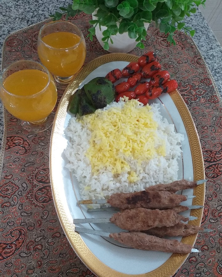 عکس کباب سیخی تابه ای