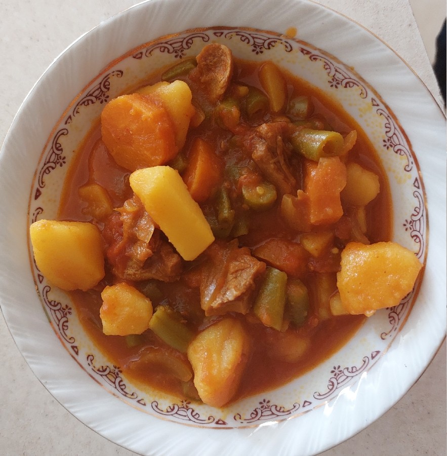 خورشت راگو (لوبیا سبز)