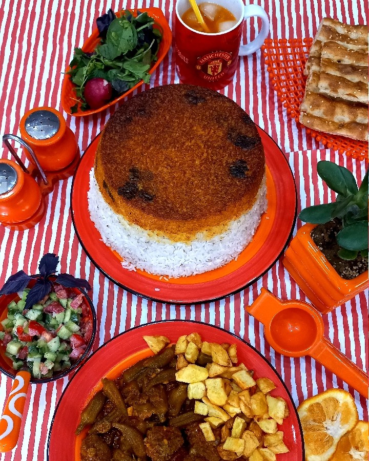 عکس ایشون ناهار بهاری مون بودن خورشت بامیه جاتون خالی عزیزان
