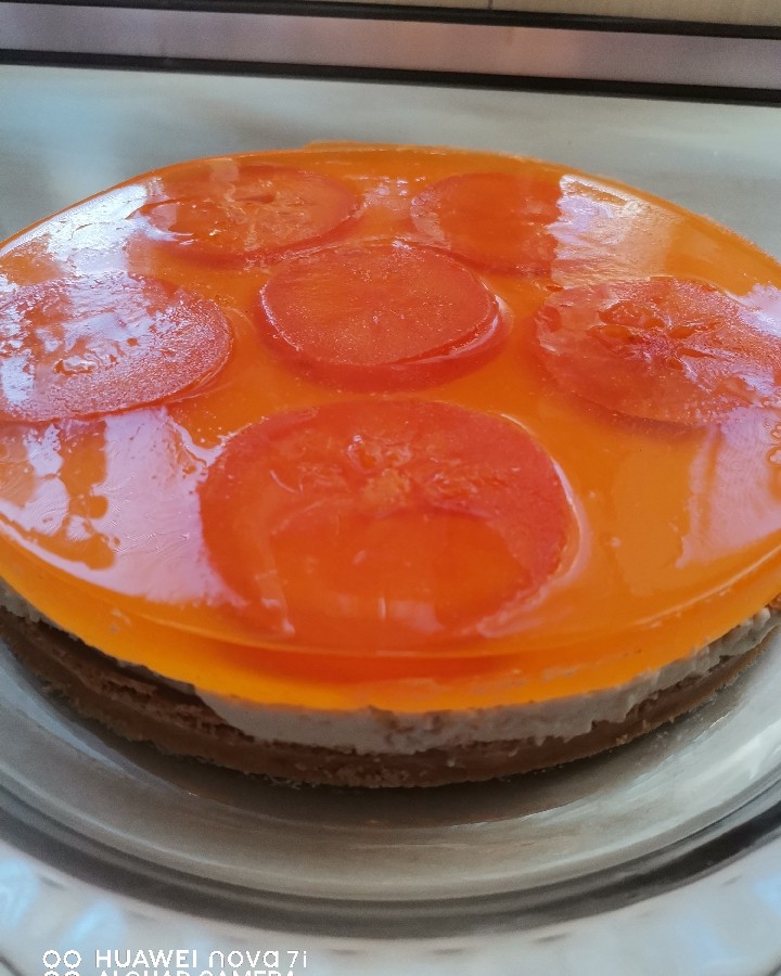 چیز کیک خرمالو با ژله پرتقالی