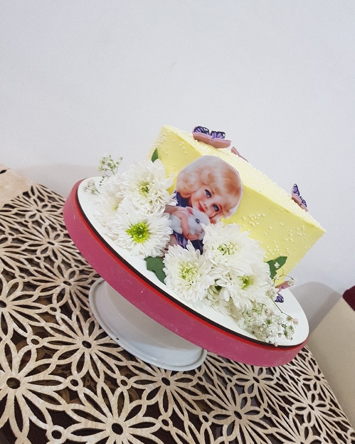 کیک تولد شیفون فاطمه جان