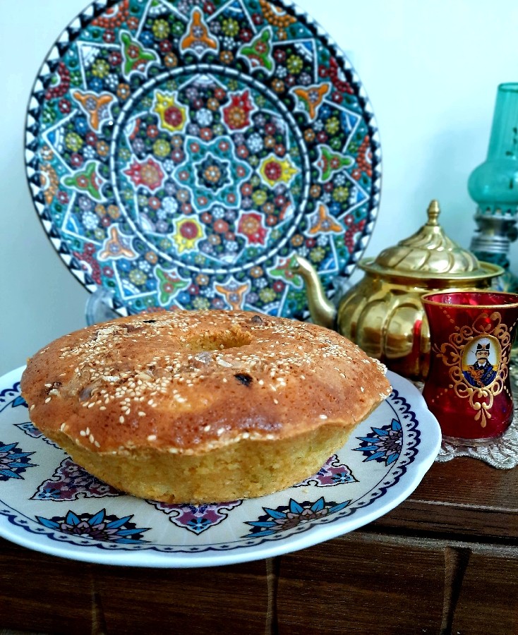 عکس کیک کنجدی گردویی