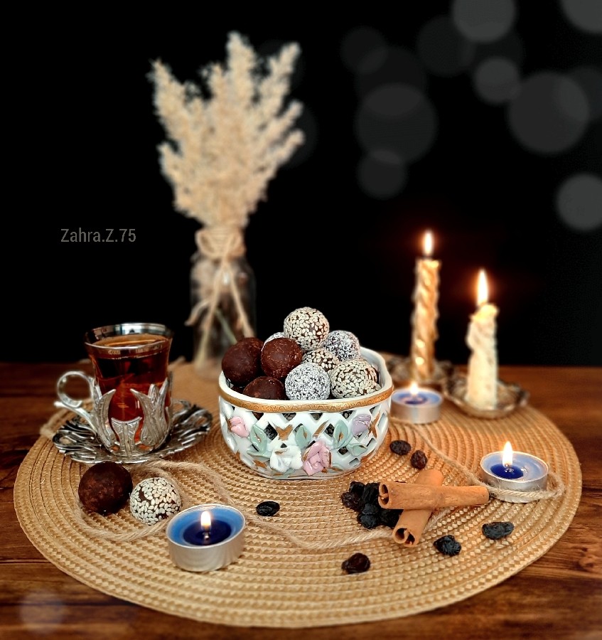 عکس توپک خرما و مویز