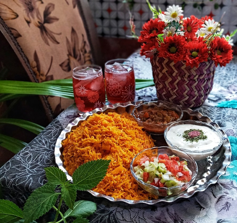 عکس دمی گوجه فرنگی
