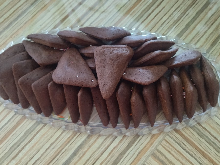 عکس کیک عصرانه ساندویج ساز وبرشتوک نخودچی های خوشمزه ?