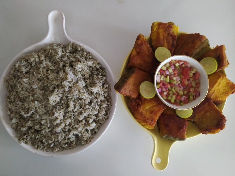 عکس سبزی پلو با ماهی ساده
