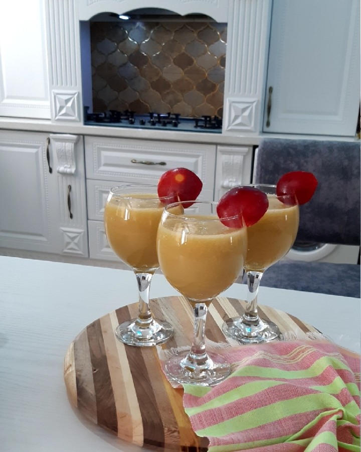 اسموتی طالبی (مهربونا فالو کنید و استوری ها رو از دست ندید)