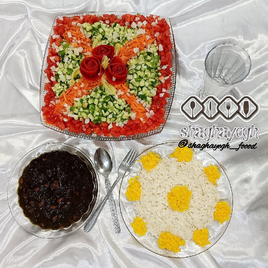عکس قورمه سبزی شقایق پزز