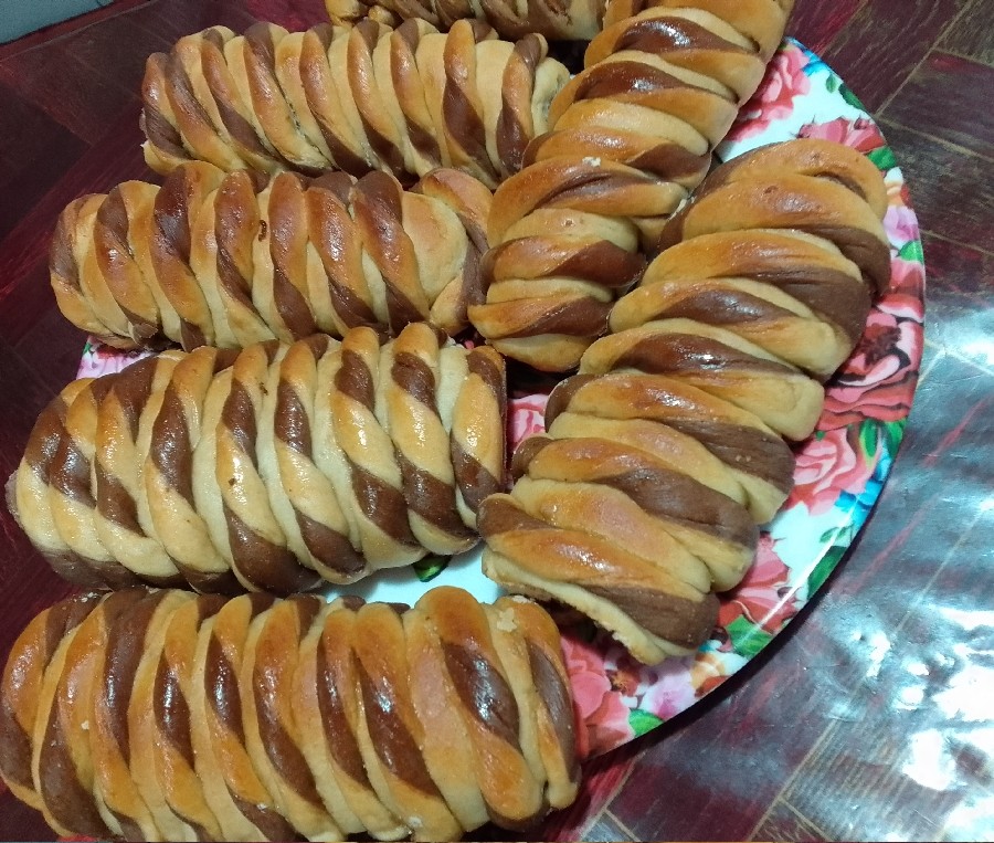 عکس نان دو رنگ خوشمزه?