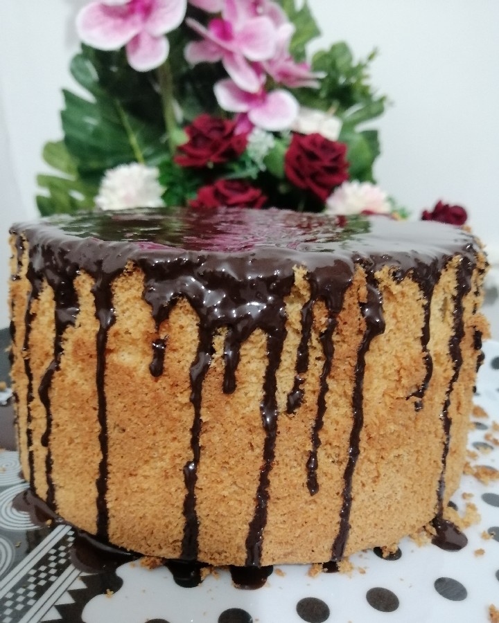 عکس کیک شیفون گردویی