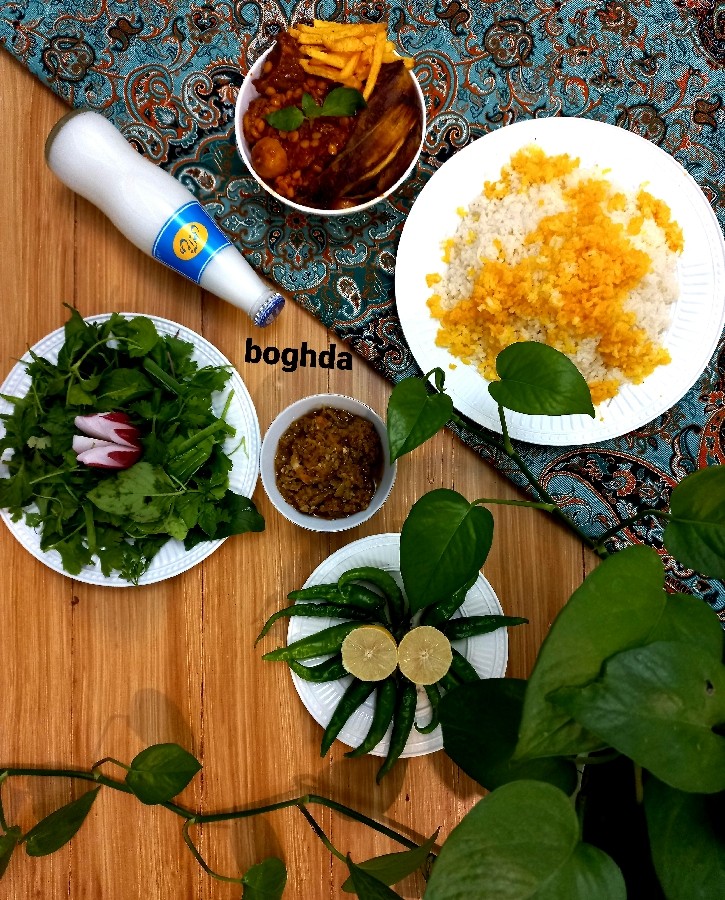 عکس قیمه بادمجون پست تقدیمی