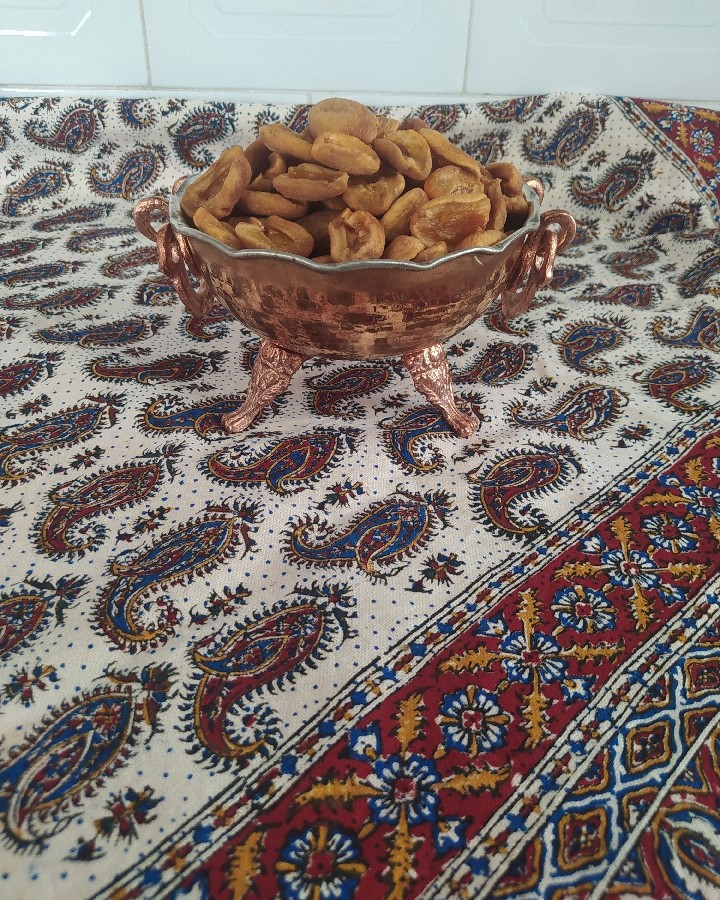 برگه زردآلو خشک (آفتابی)
