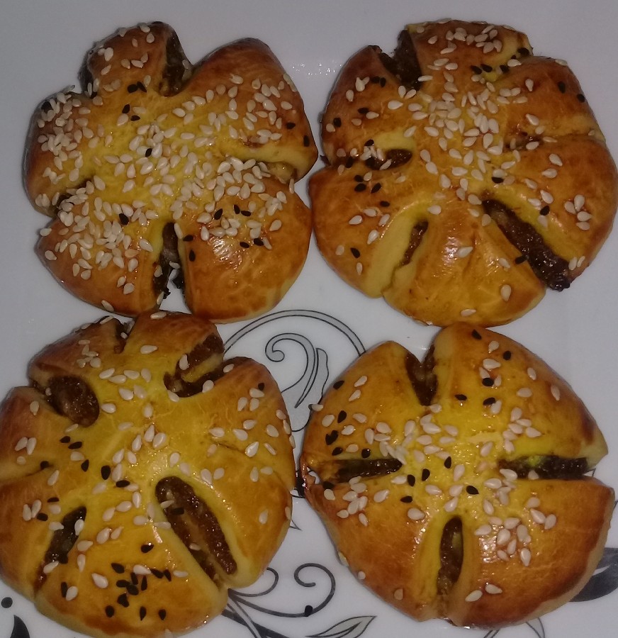 عکس نان خرمایی پنبه ای