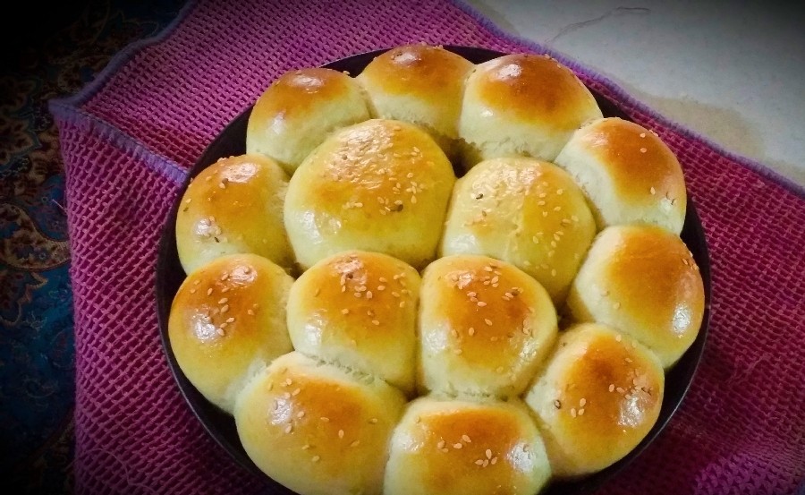 عکس دینر رول (dinner roll)