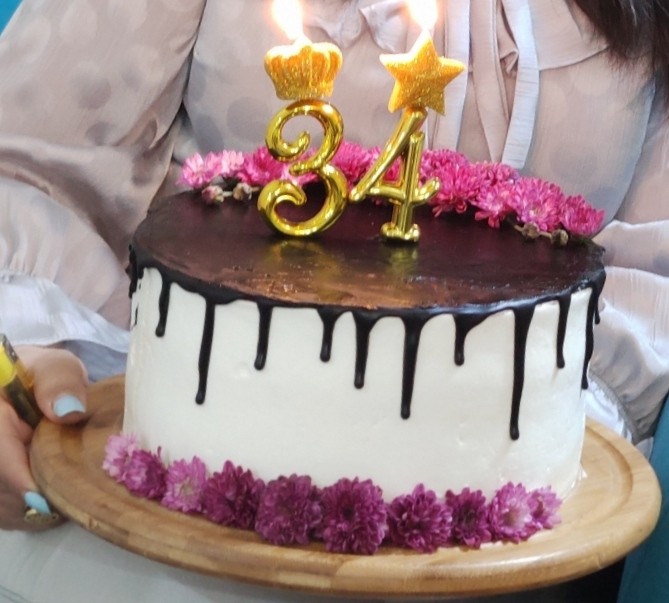 کیک تولدم 34 سالگیم