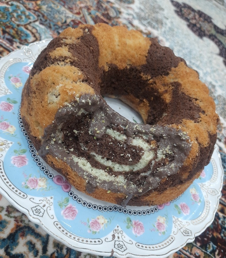 کیک دو رنگ (زبرا کیک)