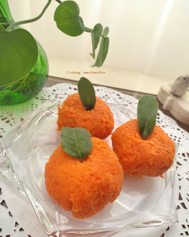 عکس سالاد الویه به شکل نارنگی?