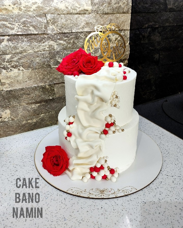 عکس کیک دو طبقه عروسی 