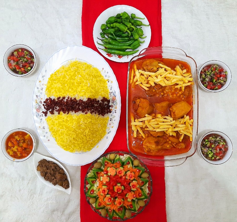 عکس خورشت قیمه آلو با مرغ