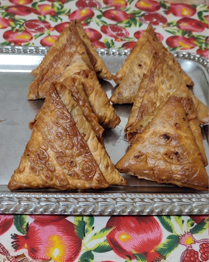 عکس سمبوسه سیب زمینی