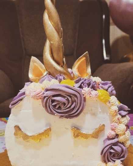 کیک اسفنجی جادویی کیک تاپ فوروارد