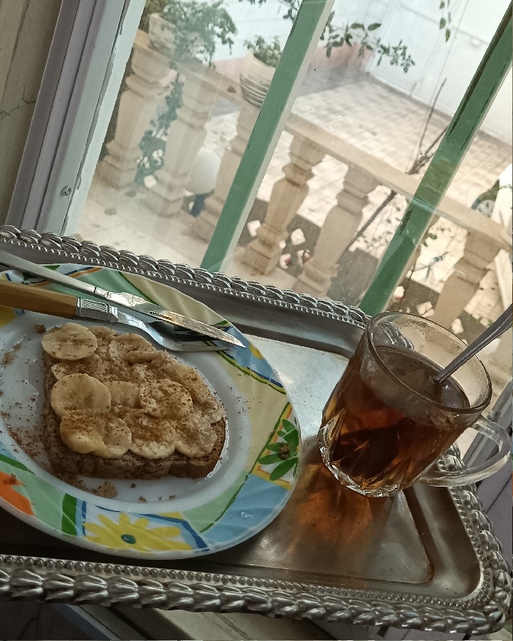 تست موز و کره بادام زمینی