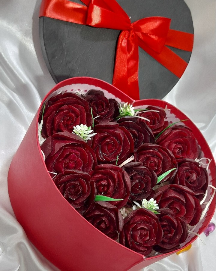 عکس باکس گل رز بالبو