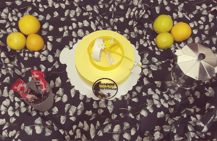 کیک زرد?