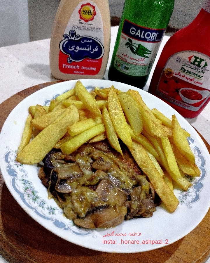 همبرگر خانگی