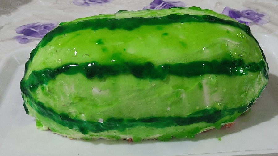 عکس کیک هندوانه شب یلدای سال گذشته ما