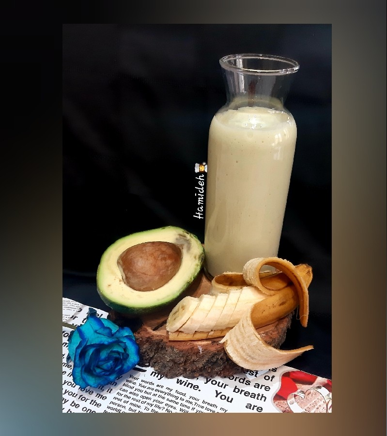 اسموتی موز و آووکادو❤