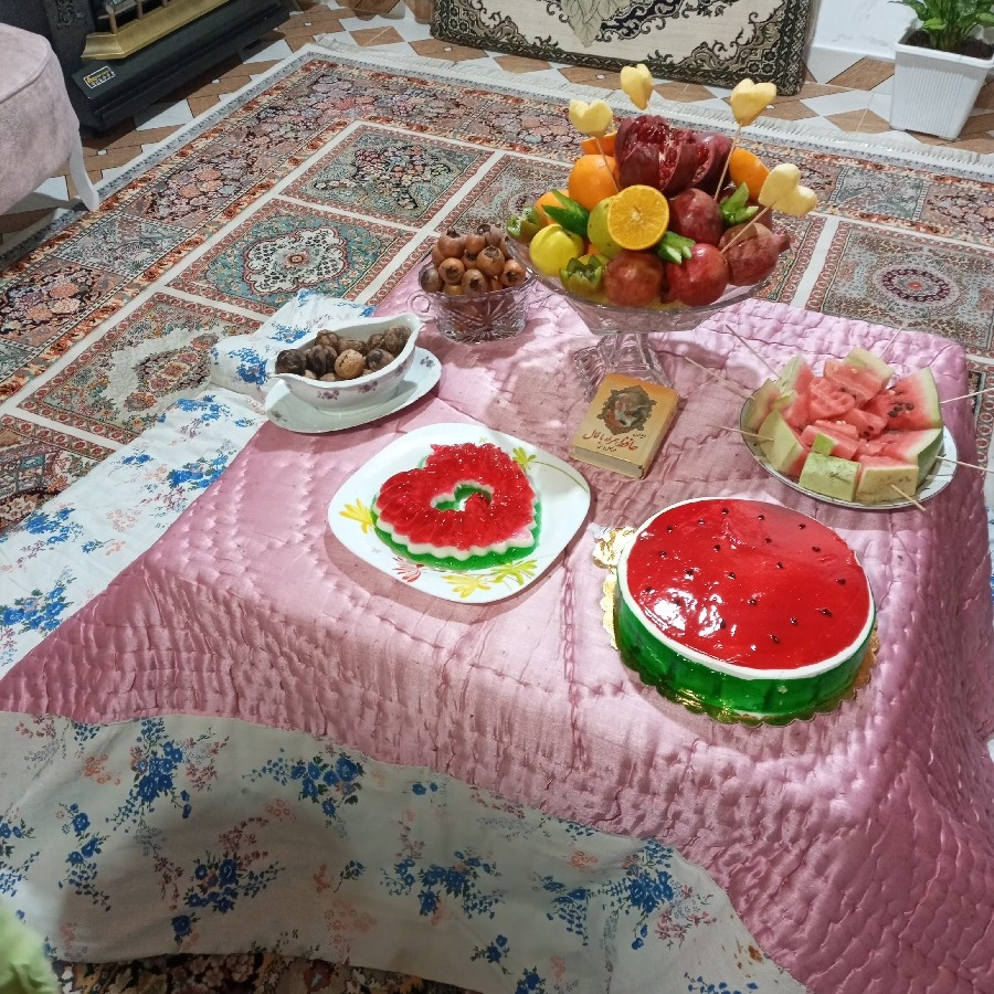 عکس شب یلدای ساده ما ??