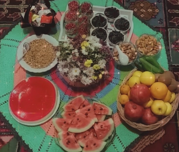 سفره یلدایی