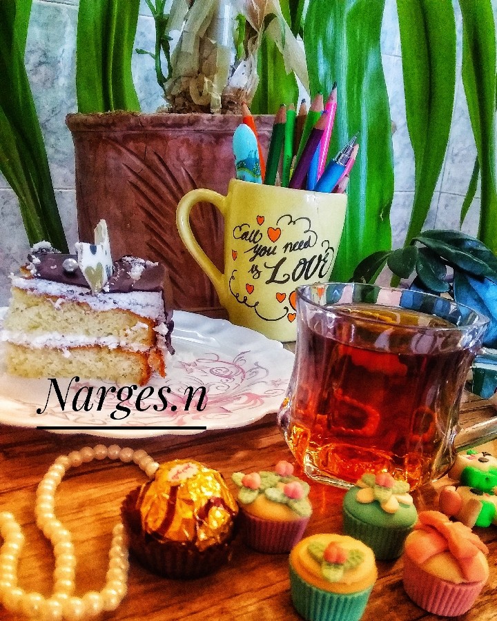 چای وکیک عصرانه