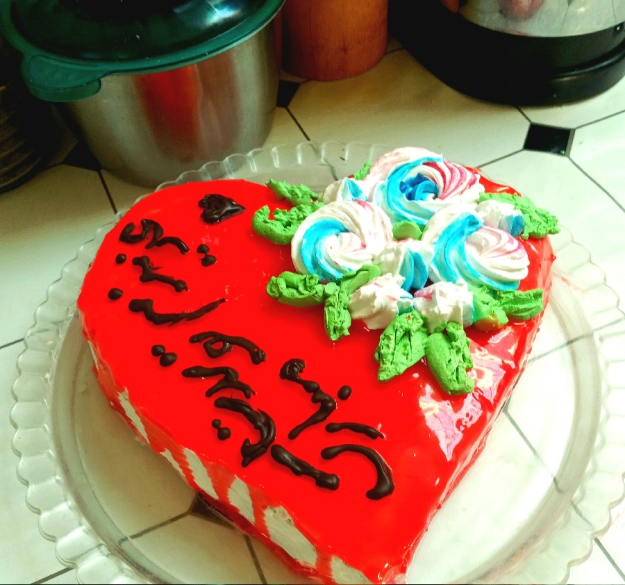 کیک تولد با بریلیو خانگی?