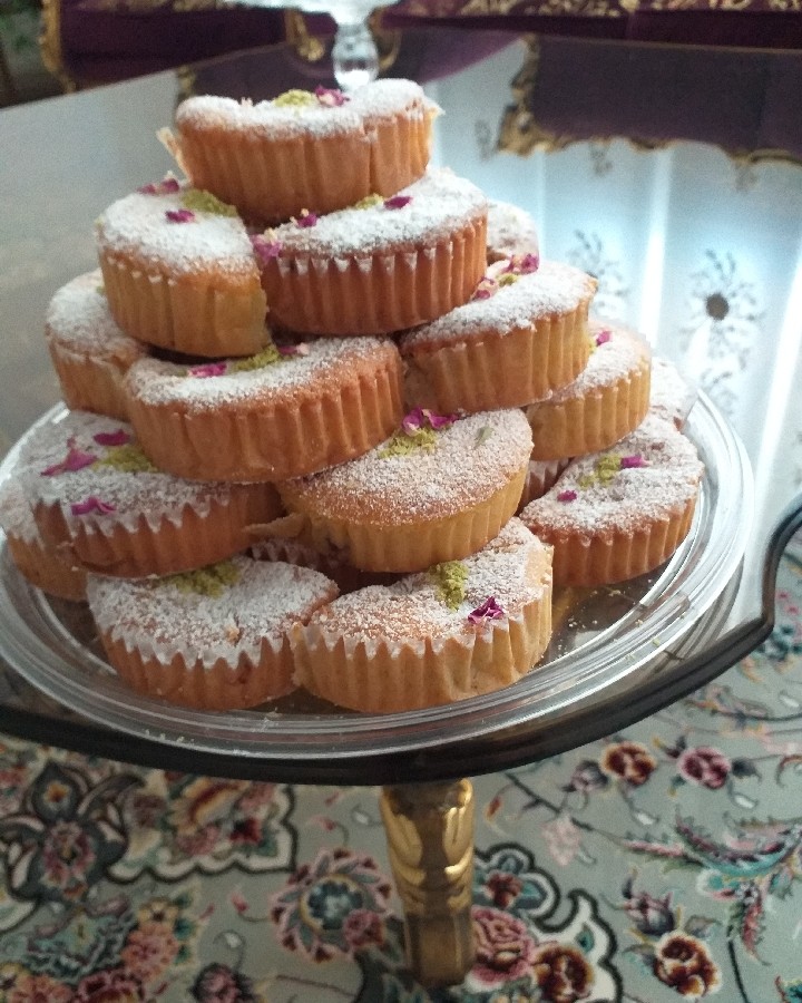 عکس بازم پای سیب خوشمزه